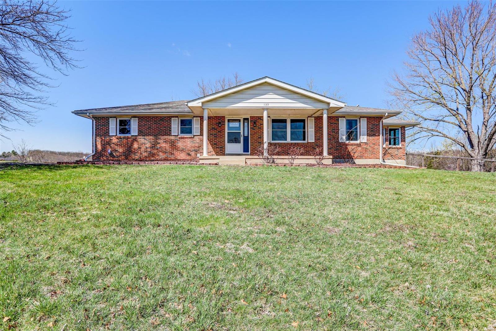 139 Twin Bluffs Lane