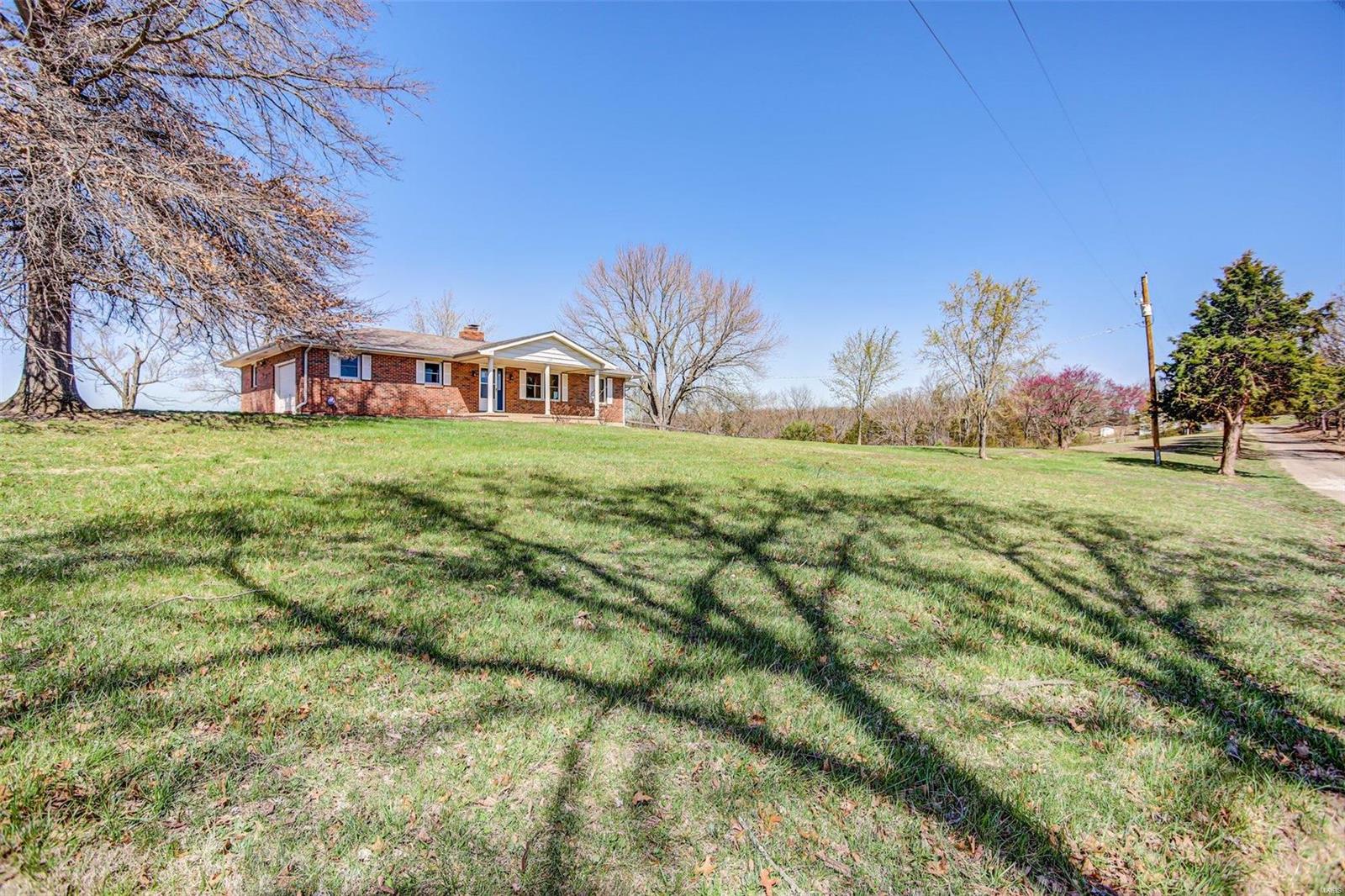139 Twin Bluffs Lane