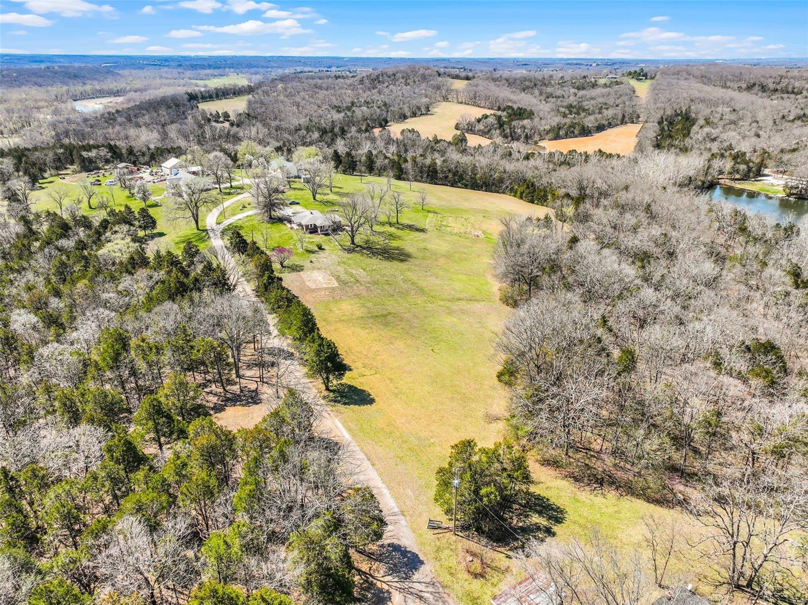 139 Twin Bluffs Lane