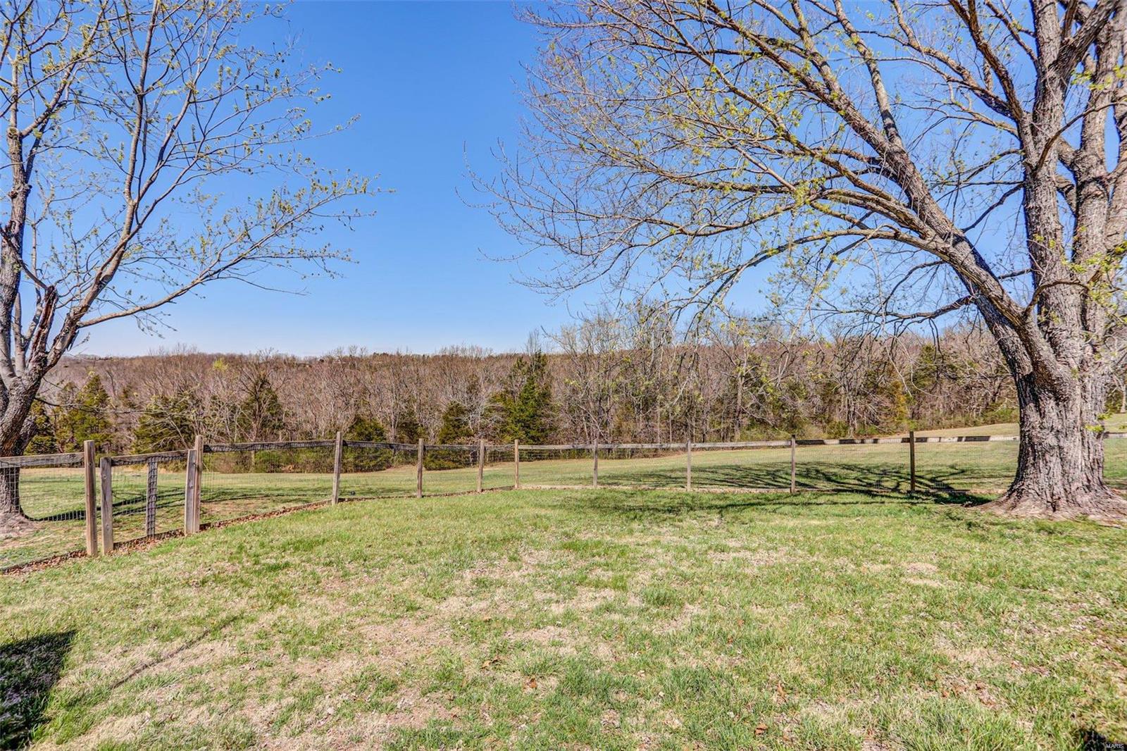 139 Twin Bluffs Lane