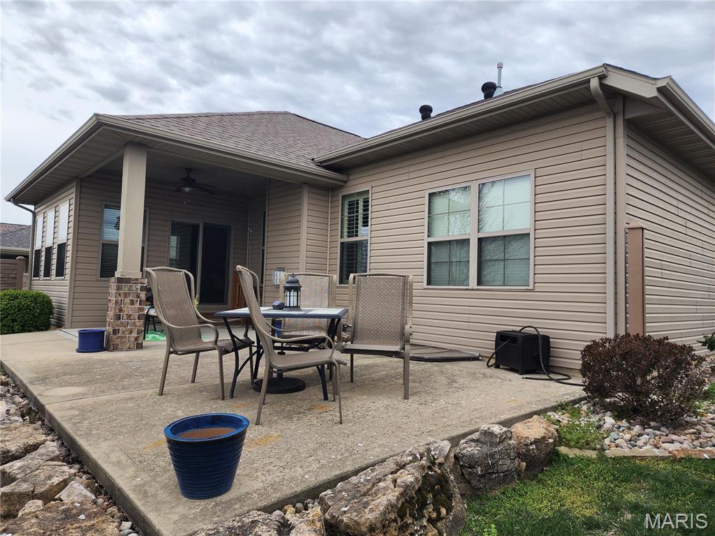 7466 Clarence Court