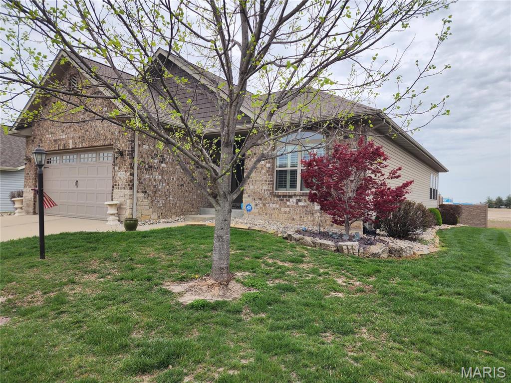 7466 Clarence Court