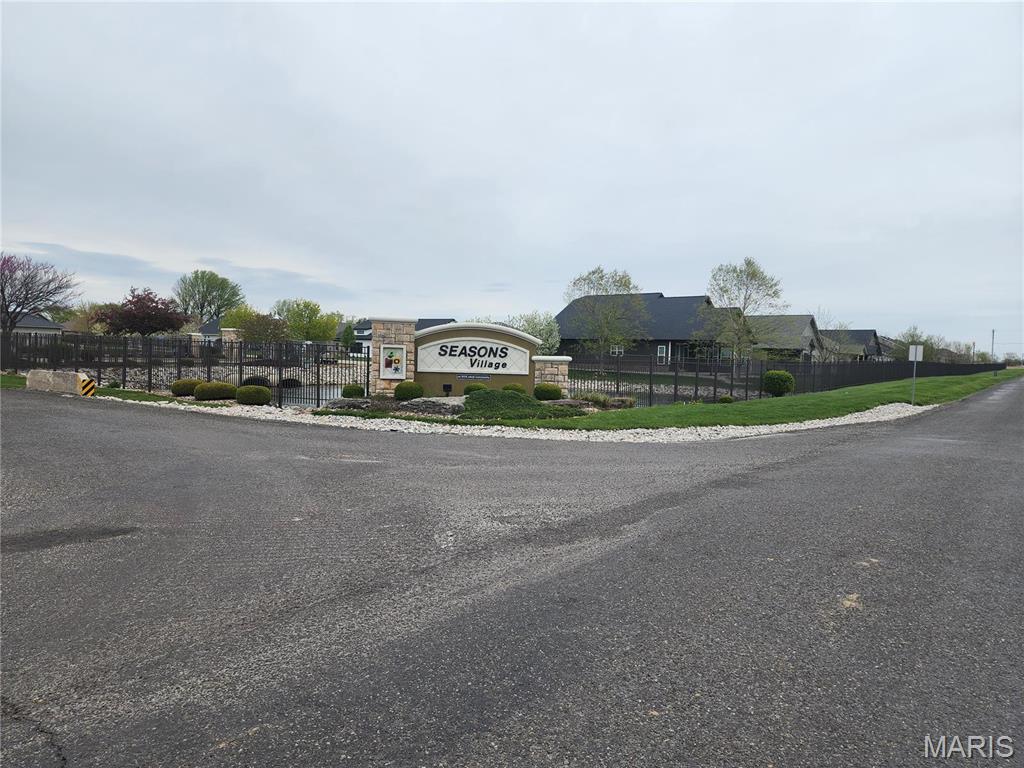 7466 Clarence Court