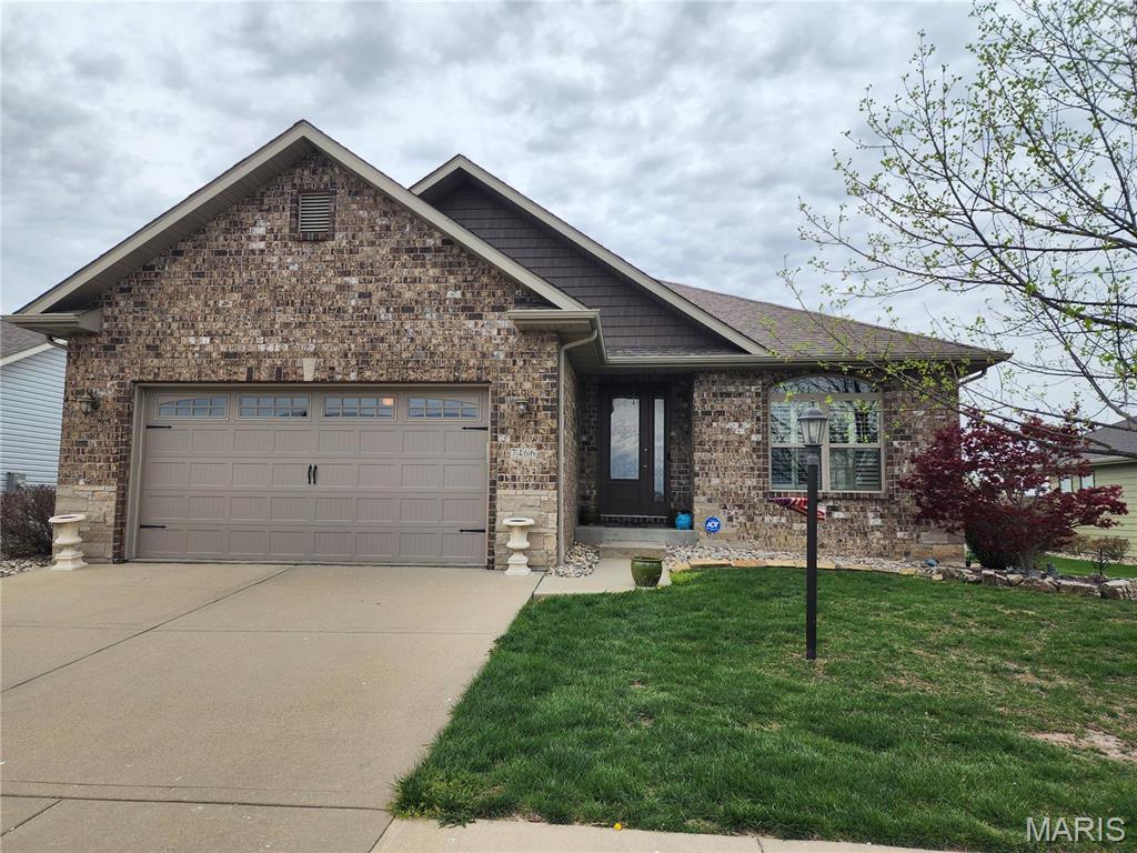 7466 Clarence Court