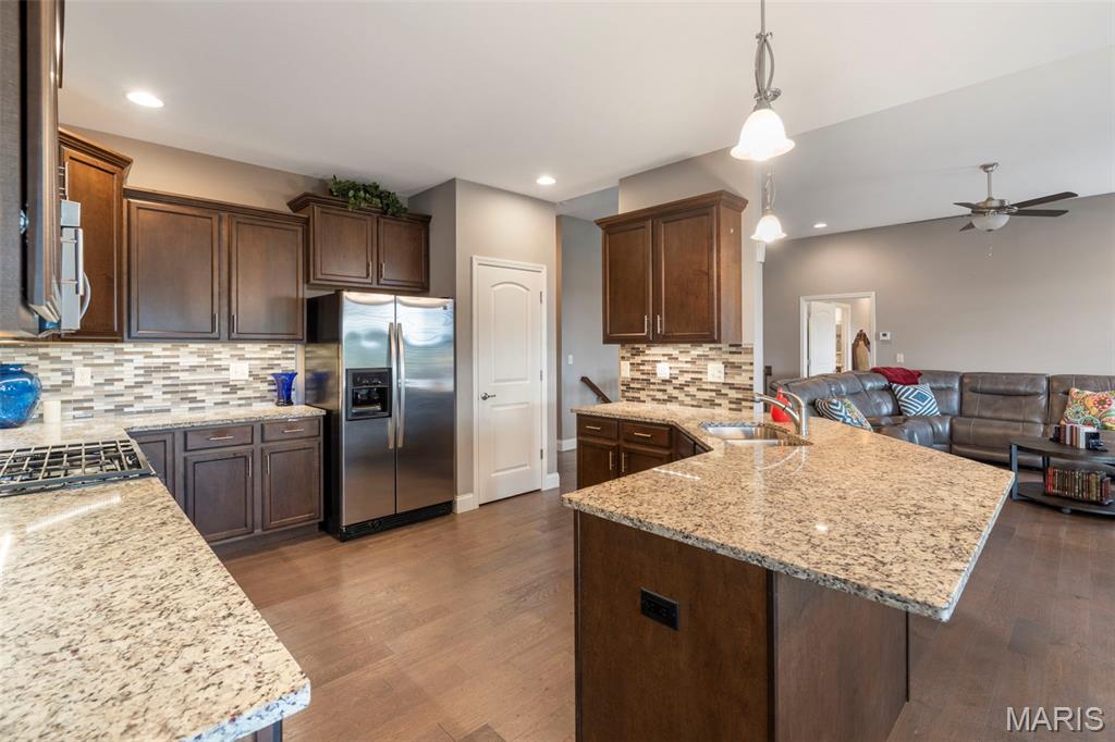 7466 Clarence Court