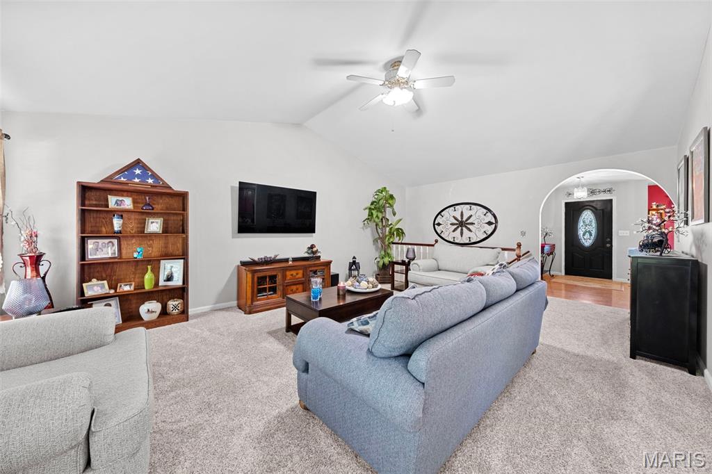 596 Westview Drive