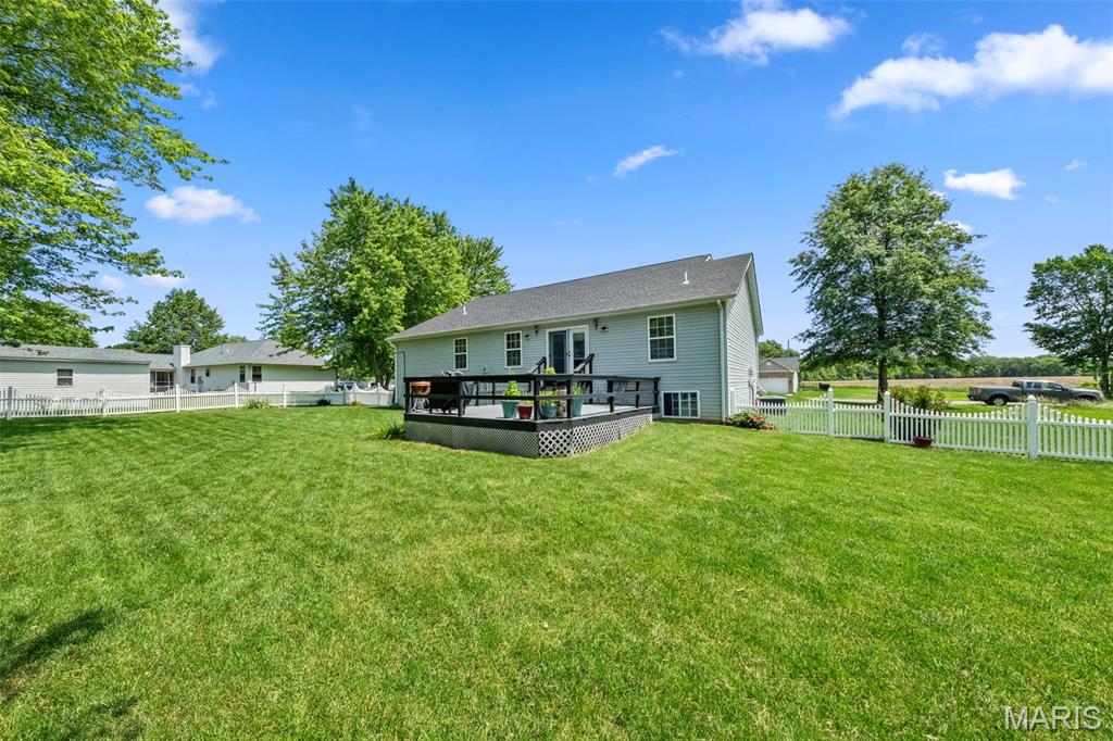 596 Westview Drive