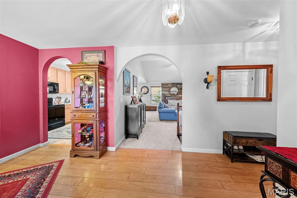 596 Westview Drive