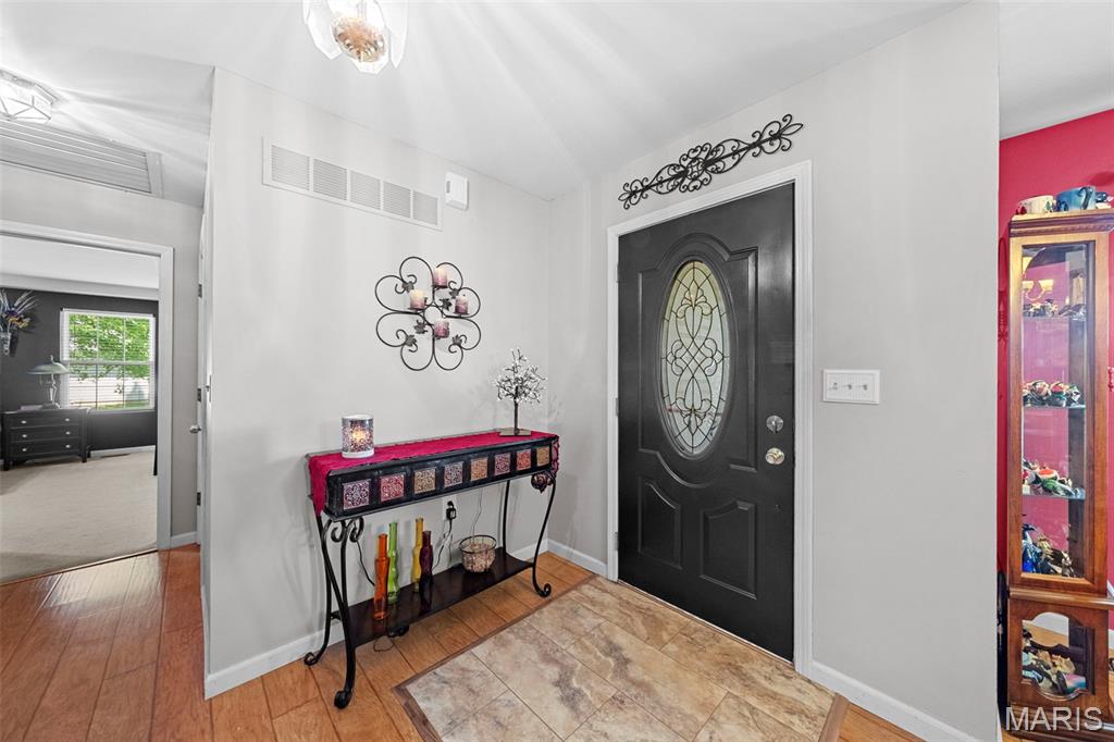 596 Westview Drive