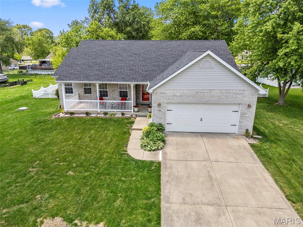 596 Westview Drive