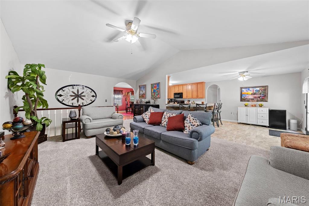 596 Westview Drive