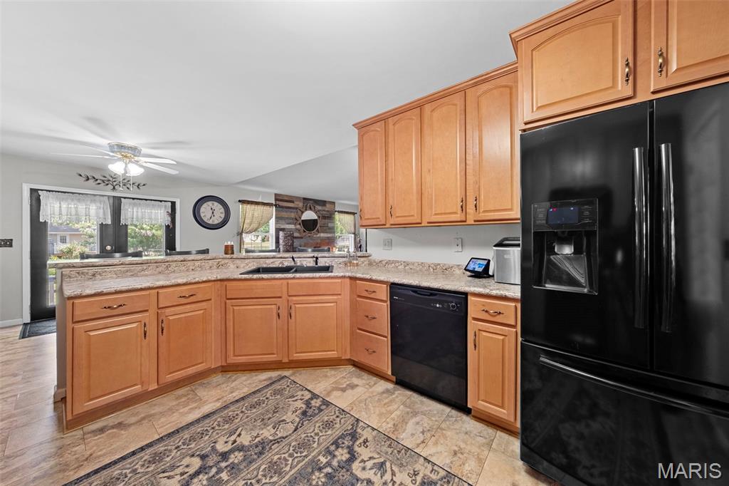 596 Westview Drive