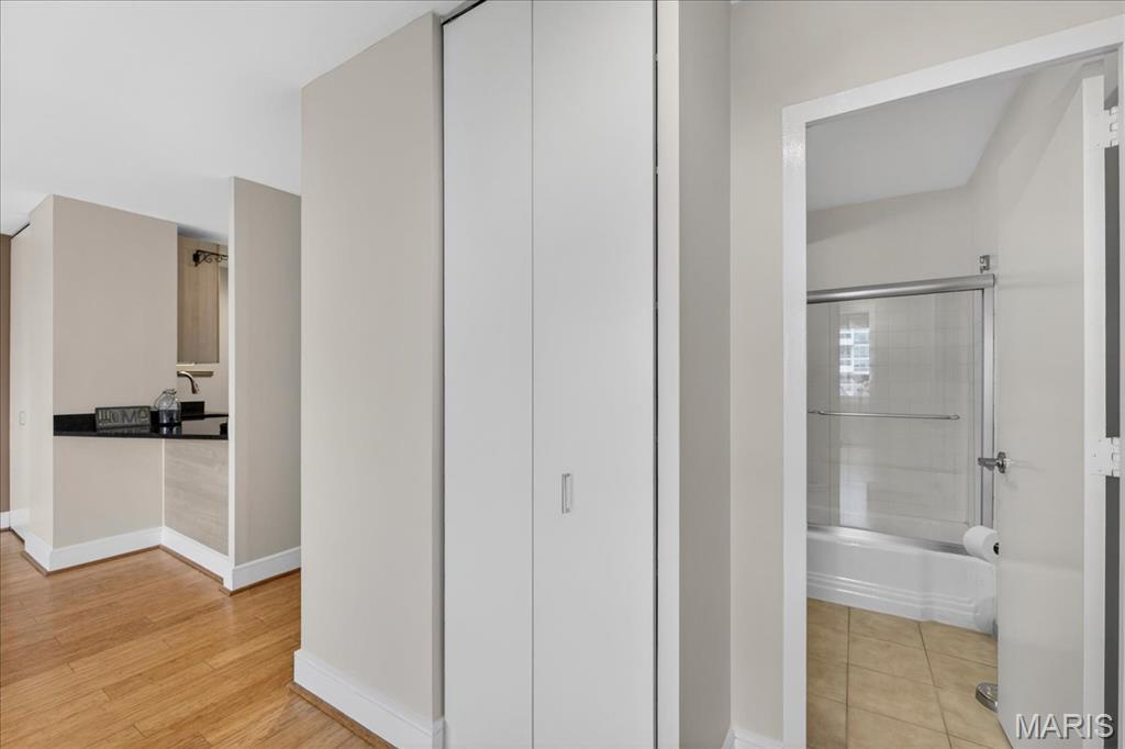 210 N 17th Street Unit: 706