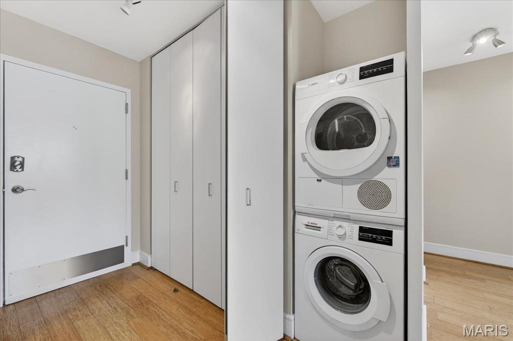 210 N 17th Street Unit: 706