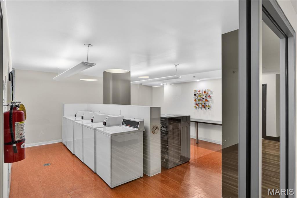 210 N 17th Street Unit: 706