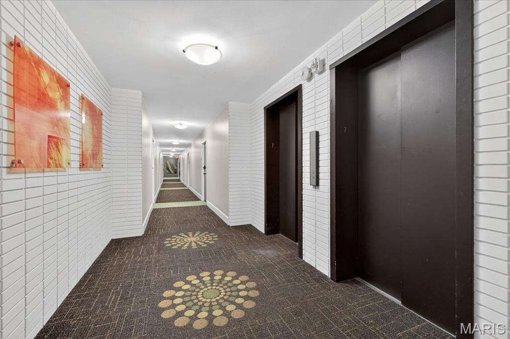 210 N 17th Street Unit: 706
