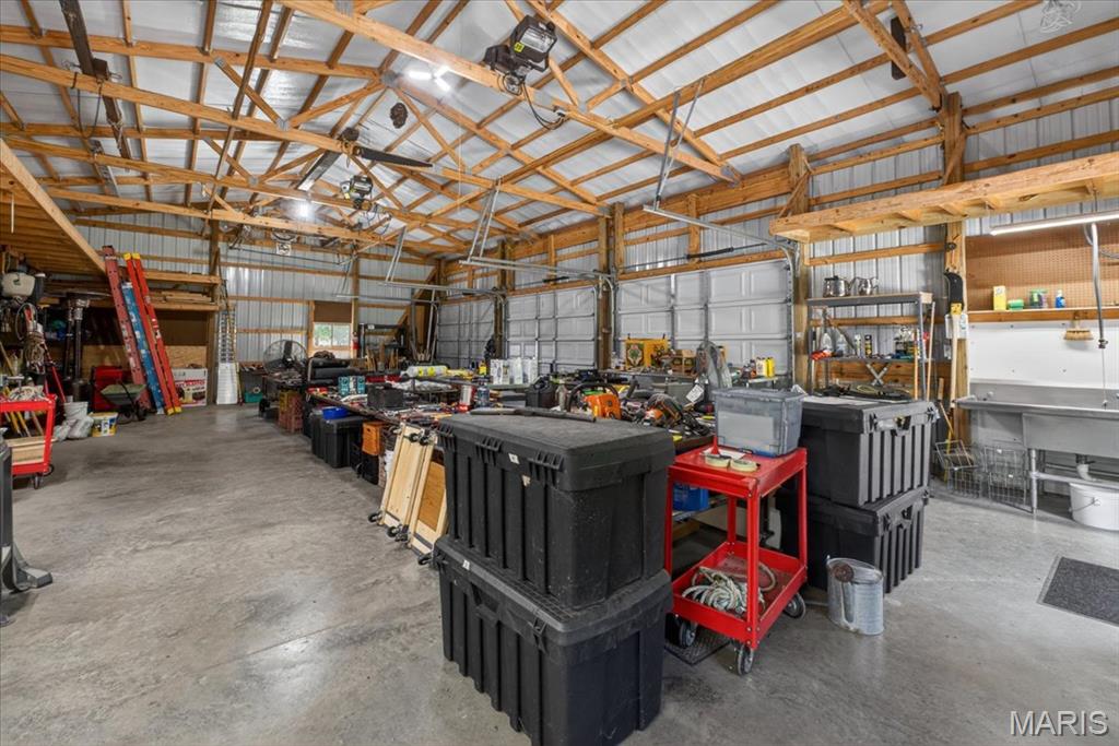 1565 Centerville Road