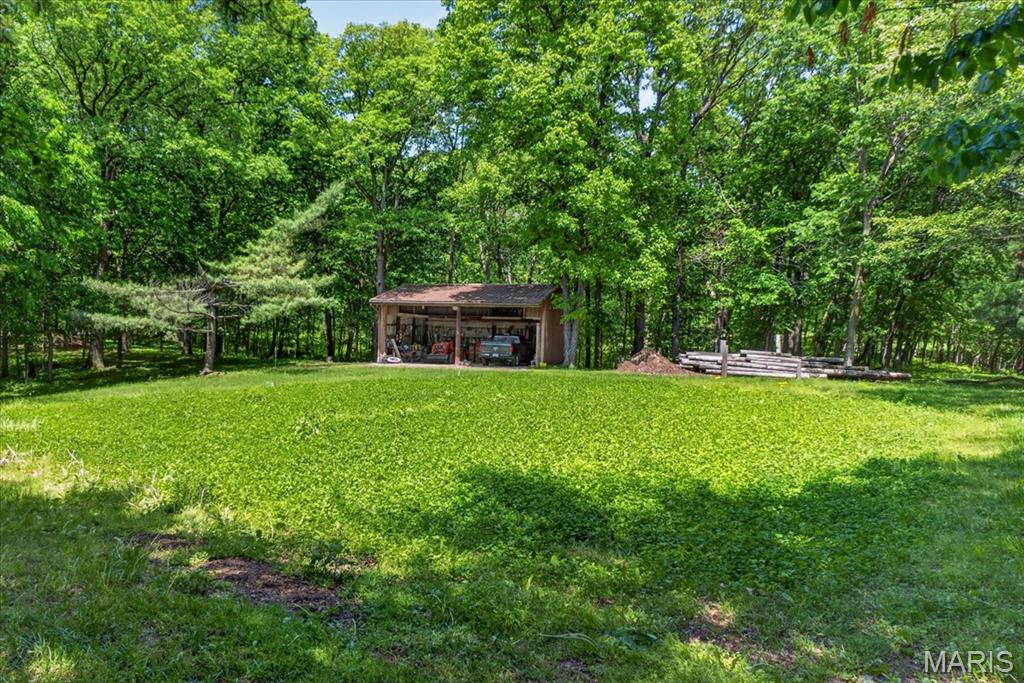 1565 Centerville Road