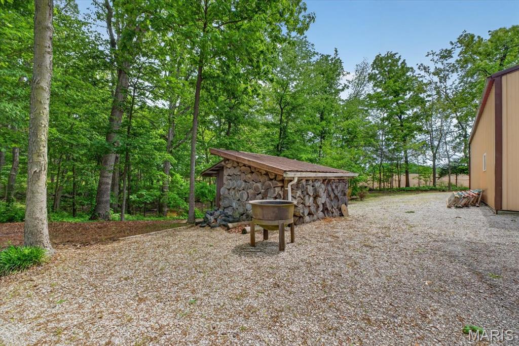 1565 Centerville Road