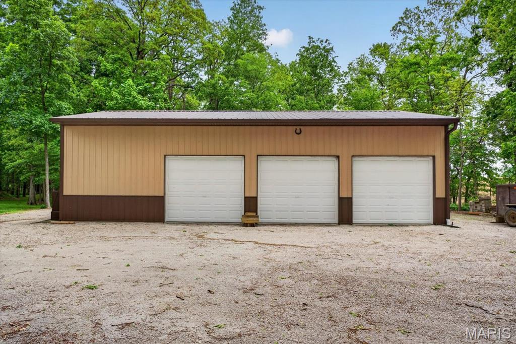 1565 Centerville Road