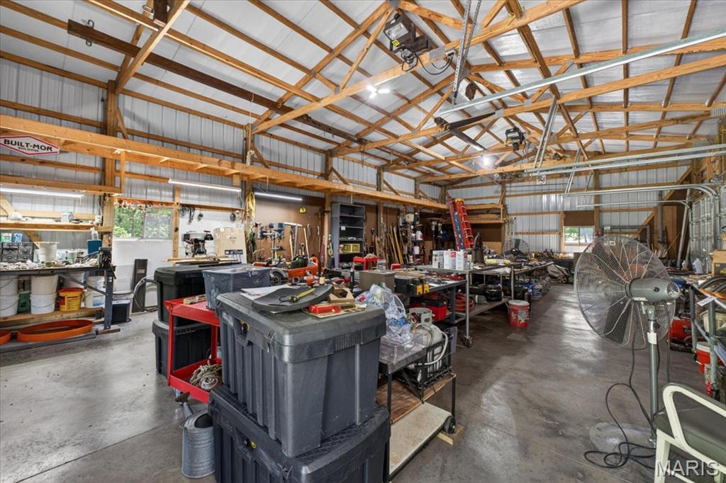 1565 Centerville Road