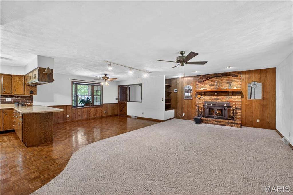 1565 Centerville Road