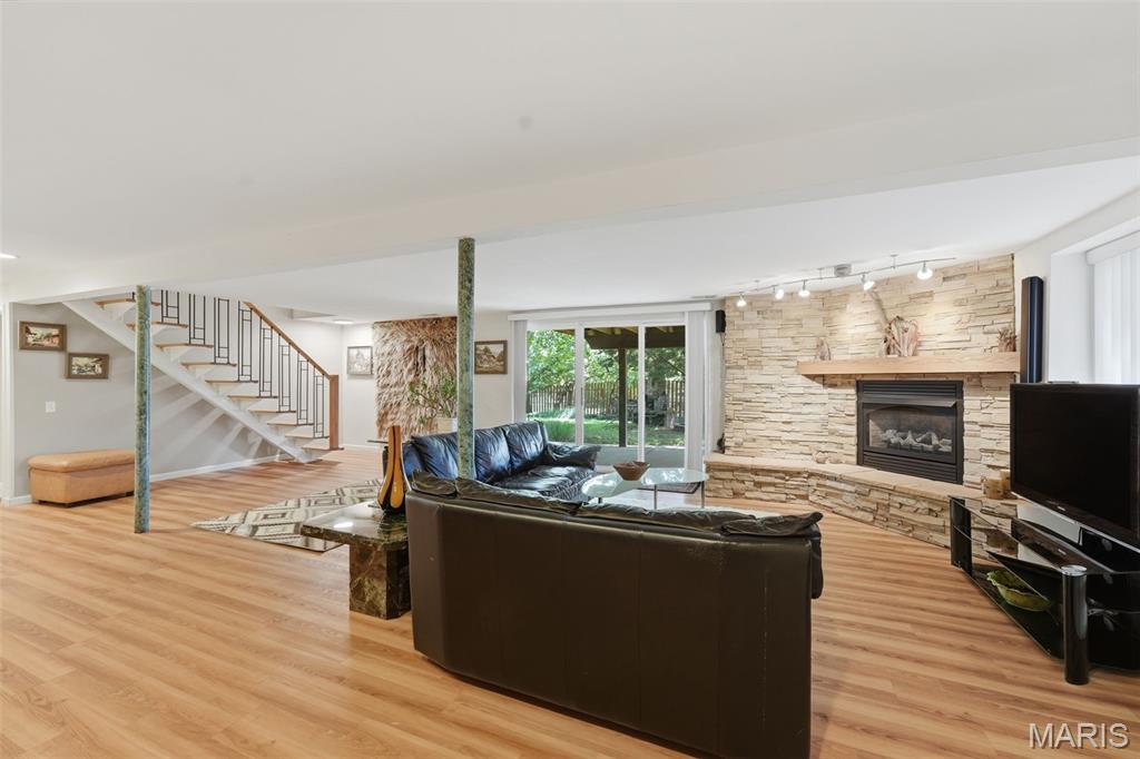12160 Oakwilde CT Court