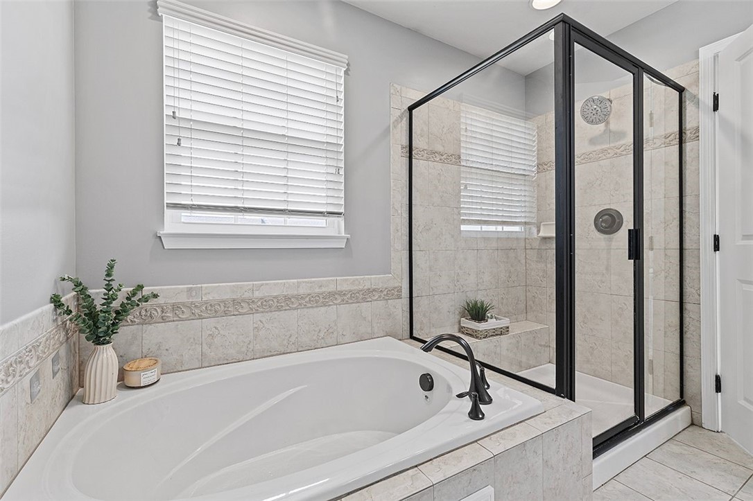 1009 Grey Fox Circle