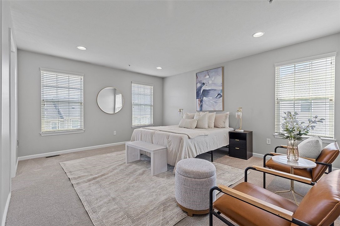 1009 Grey Fox Circle