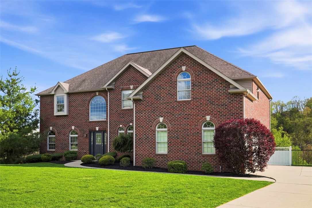 306 Hedgerow Dr