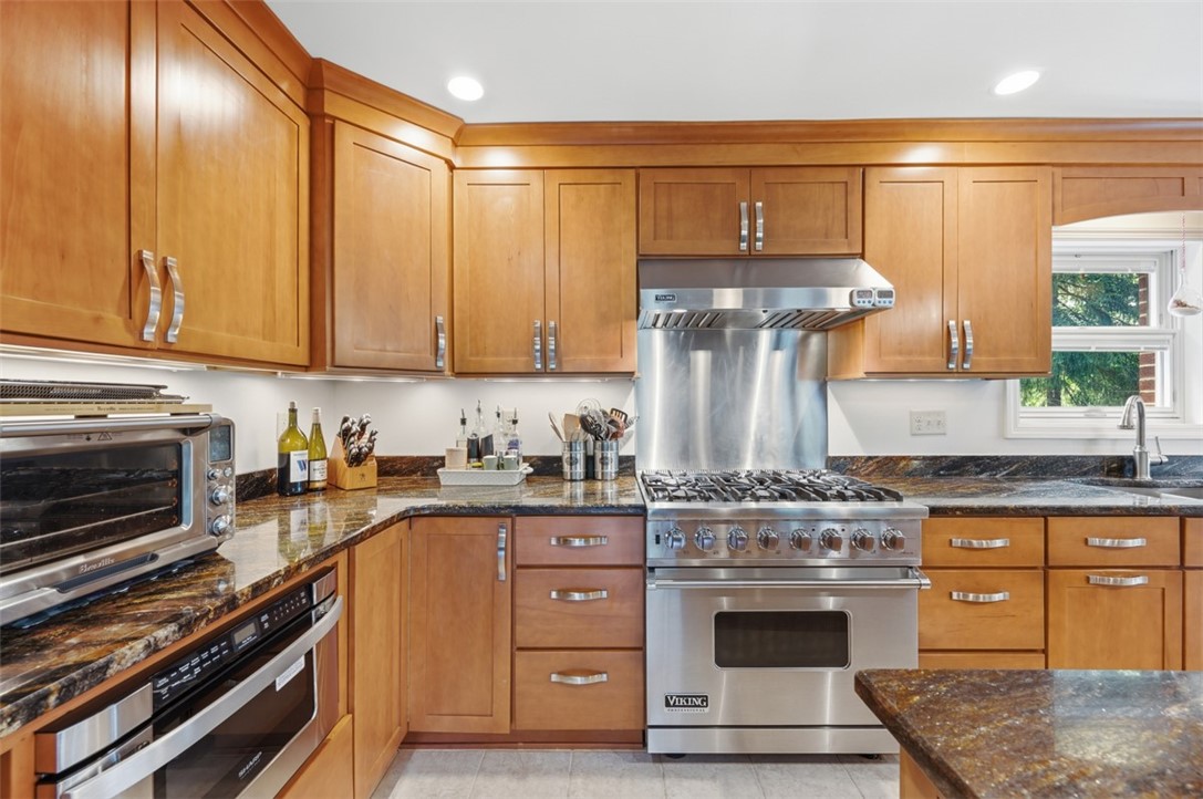 111 Cedar Dr