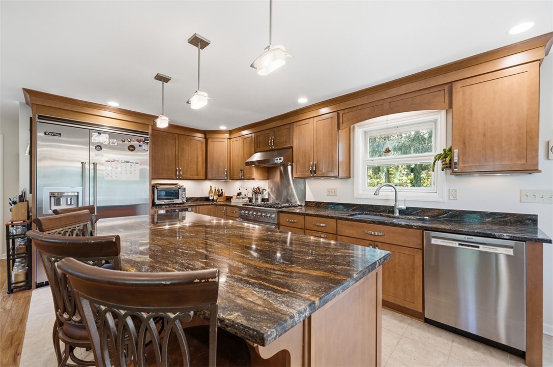 111 Cedar Dr