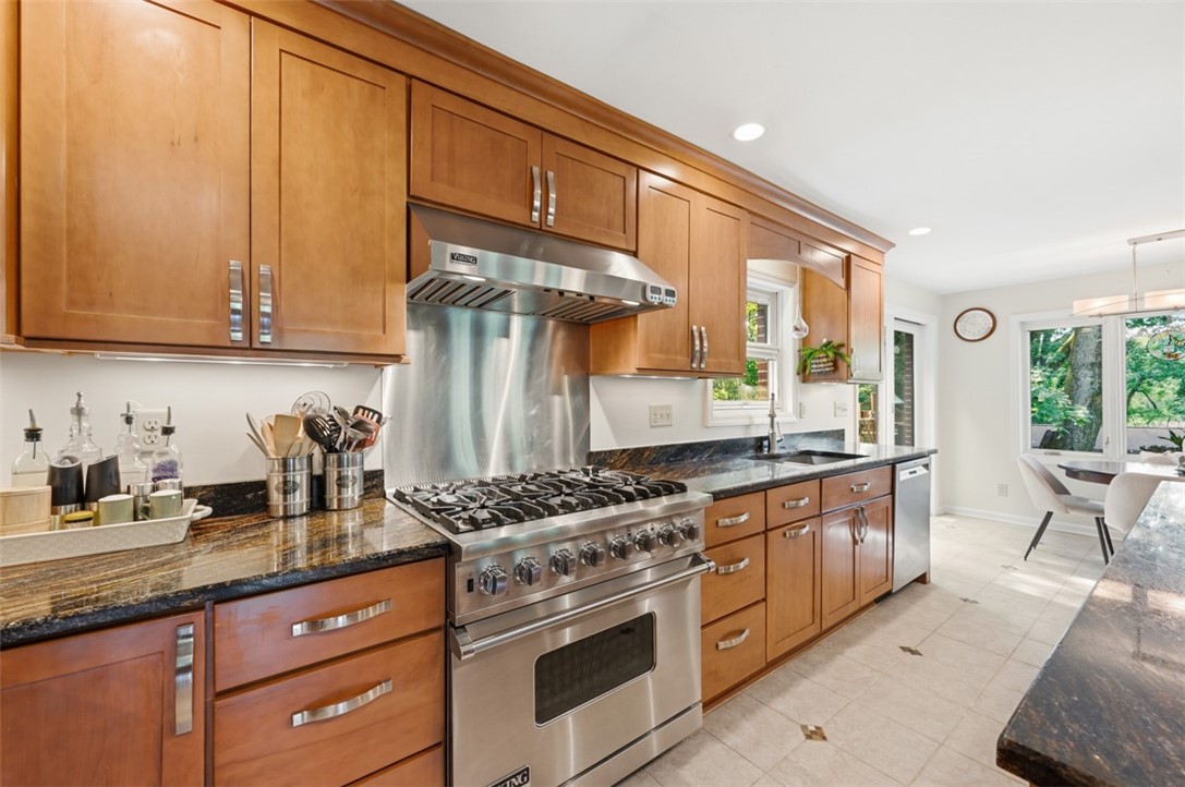 111 Cedar Dr