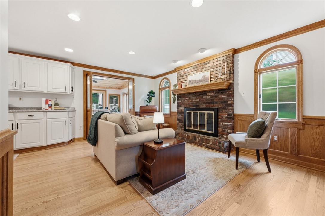 1318 Plantation Dr