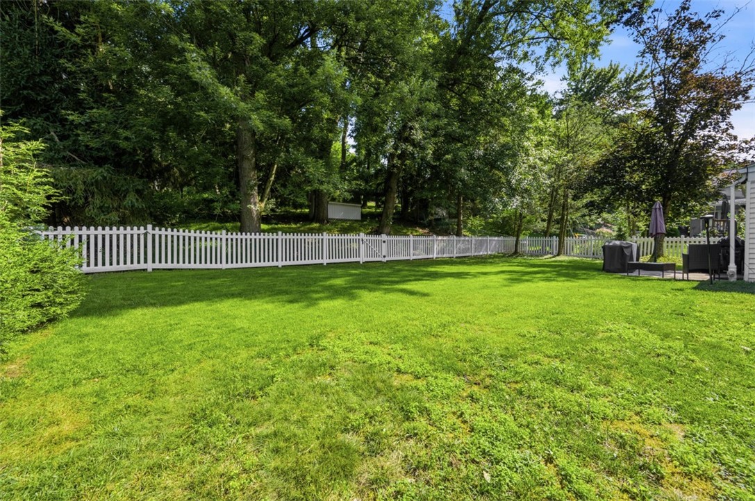 1318 Plantation Dr