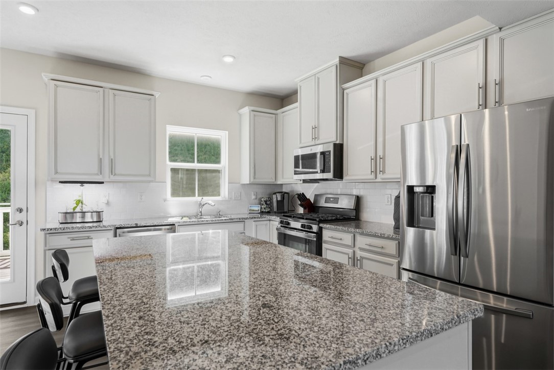 458 Greenwood Dr