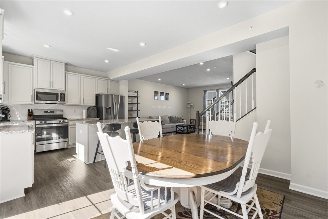 458 Greenwood Dr