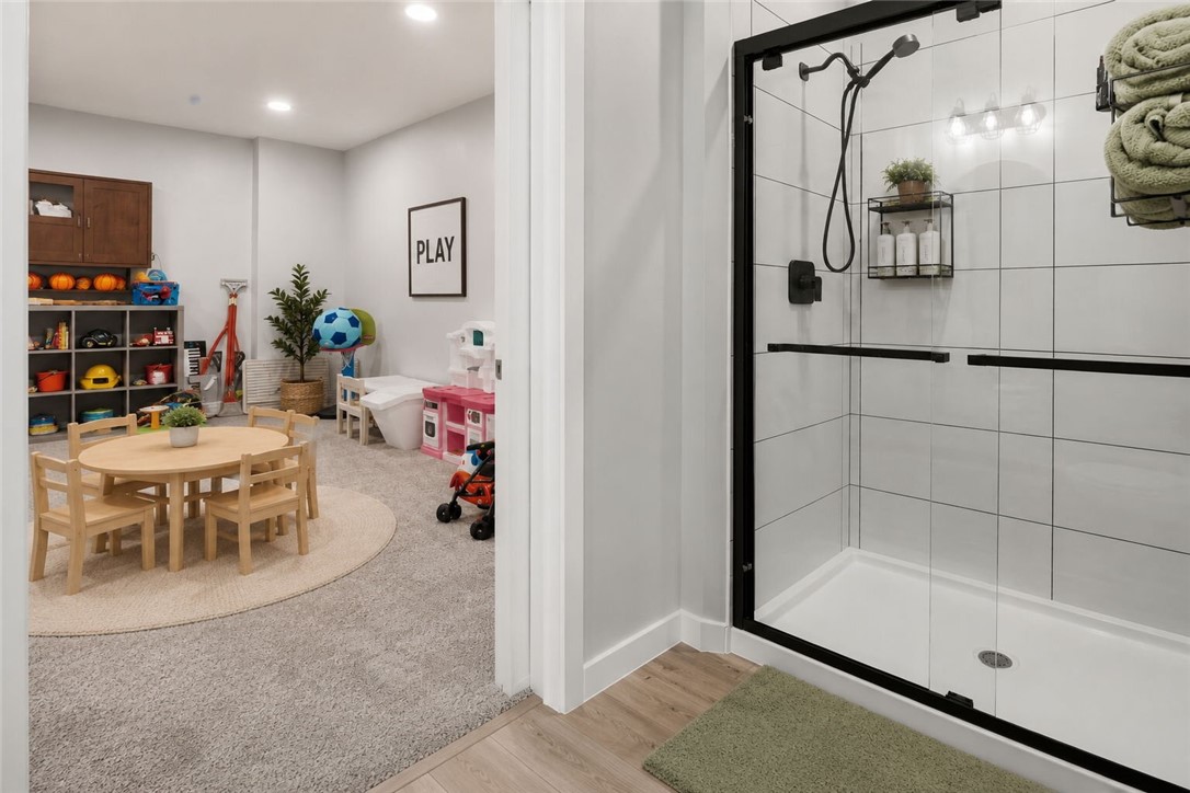 523 Gala Dr