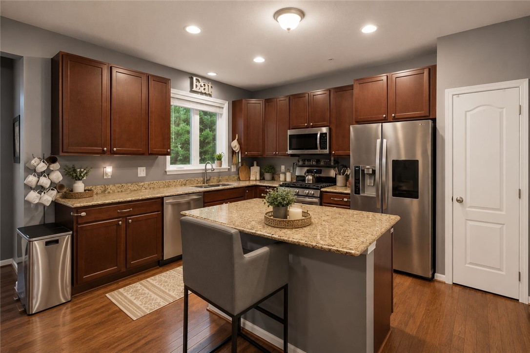 523 Gala Dr
