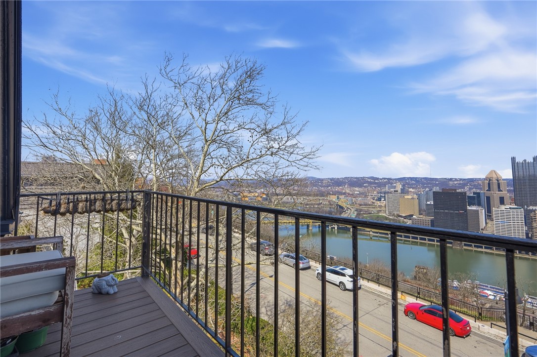 229 Grandview Avenue 3