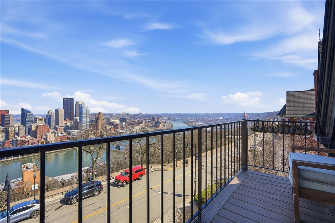 229 Grandview Avenue 3