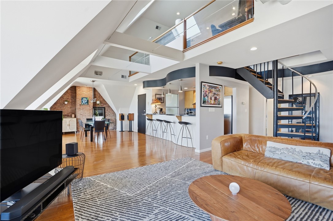 229 Grandview Avenue 3