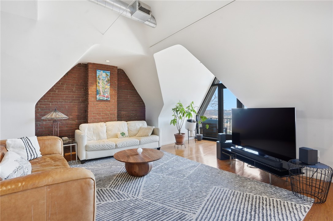 229 Grandview Avenue 3