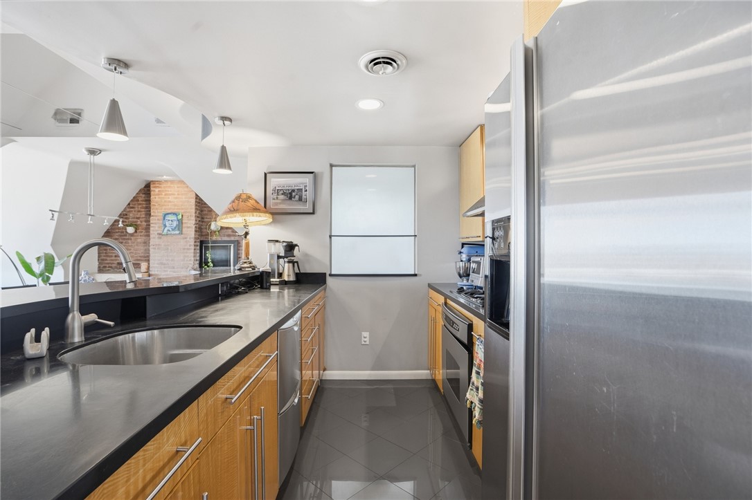229 Grandview Avenue 3