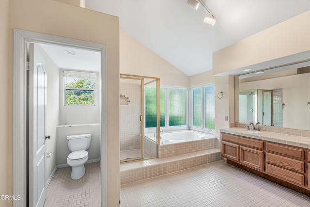 2211 Pebble Beach TRL