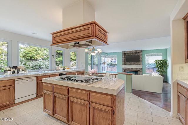 2211 Pebble Beach TRL