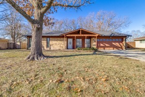 2206 Rex Cruse Drive