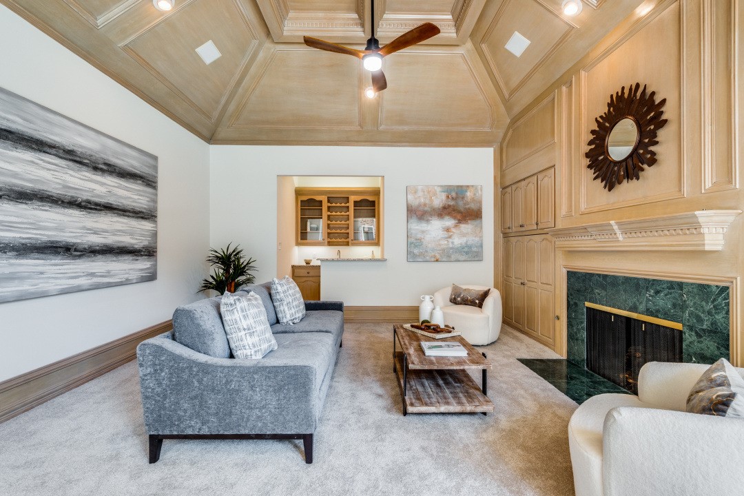 5111 Summit Hill Drive
