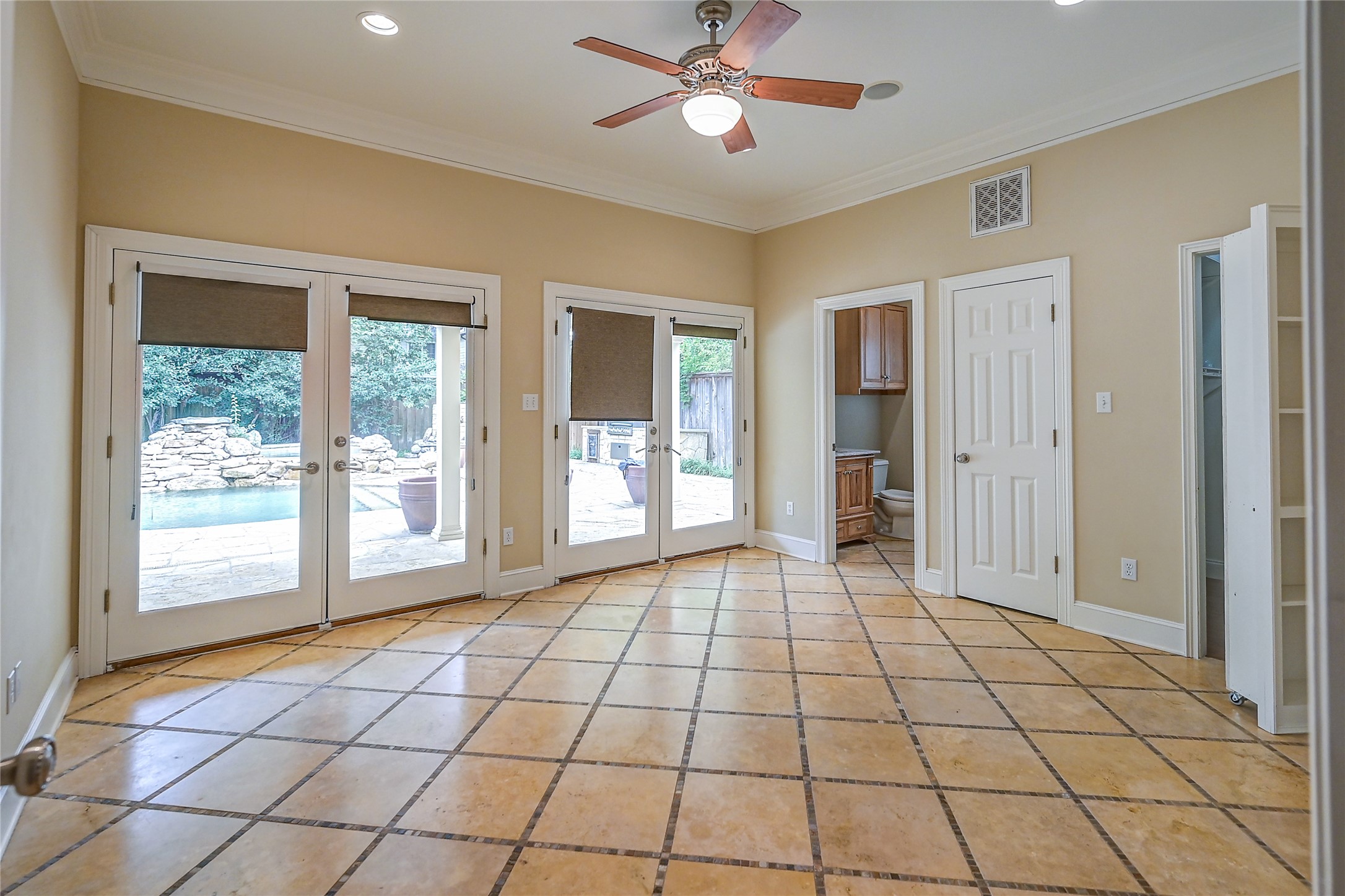 5922 Joyce Way