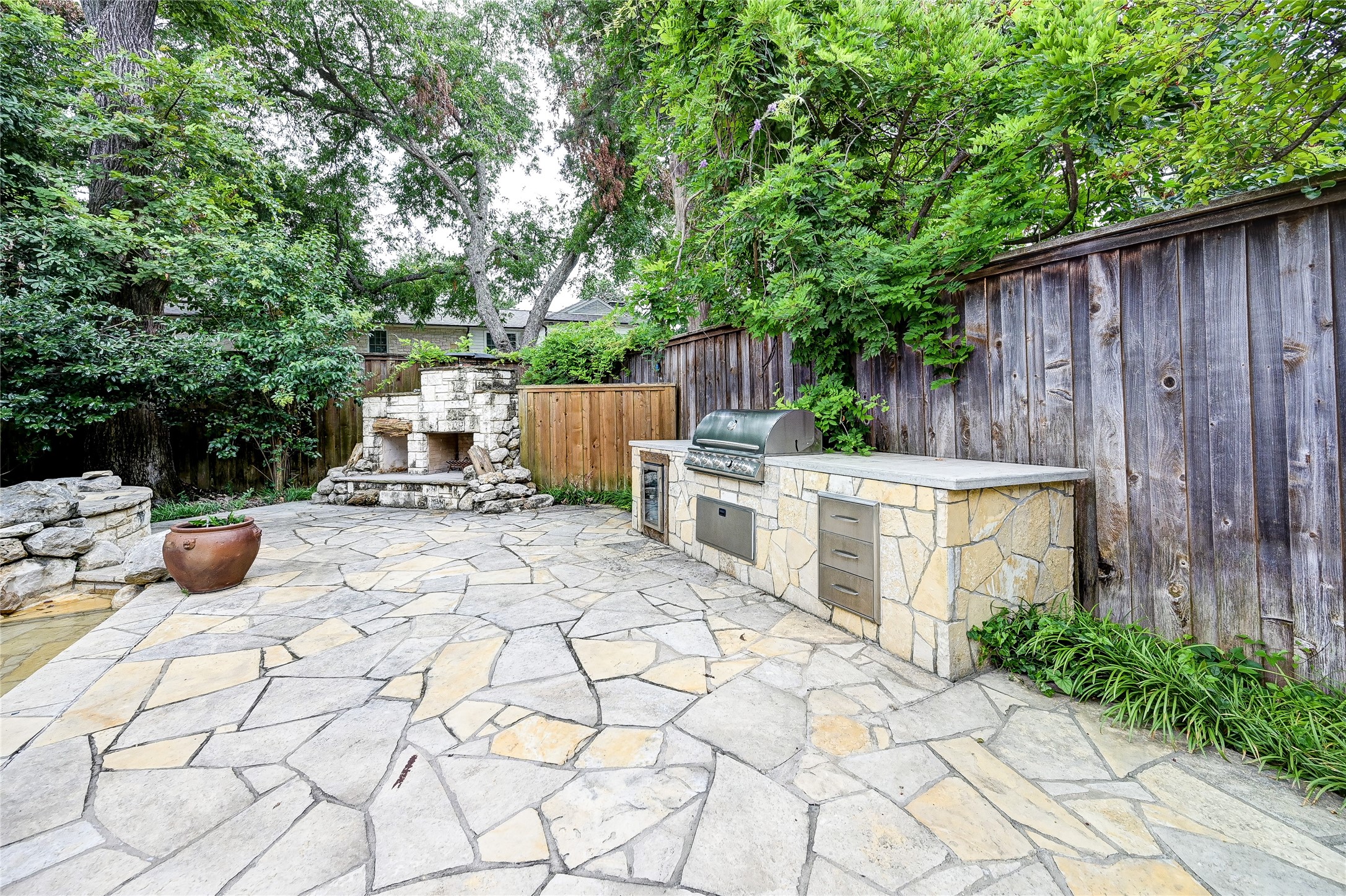 5922 Joyce Way